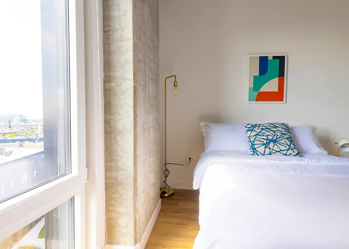 Hébergement de vacances Modern 3br Near North Ave Shops *