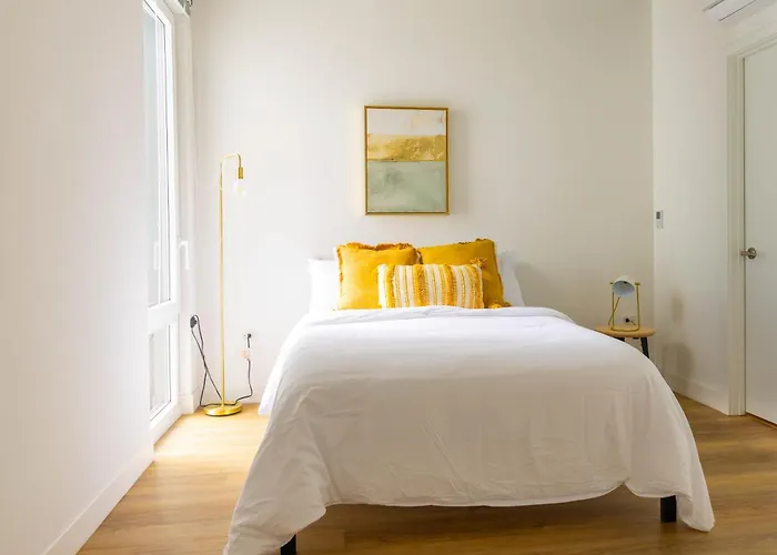 Hébergement de vacances Modern 3br Near North Ave Shops *