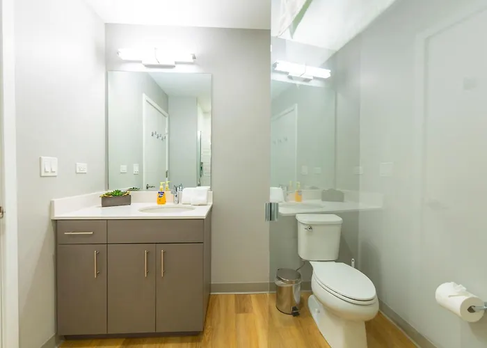 Modern 3br Near North Ave Shops Hébergement de vacances