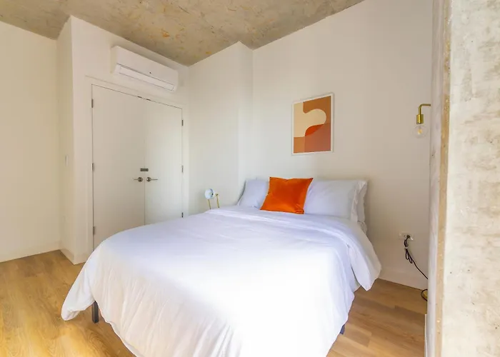 Modern 3br Near North Ave Shops Hébergement de vacances